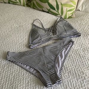 Cupshe Blue/ White Stripe bikini